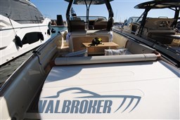 invictus GT 320 Valbroker (38)