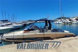 Invictus 320 2023 (2)