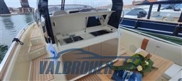 invictus 320 croazia (5)
