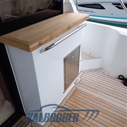 Sealine C335 V Valbroker (68)