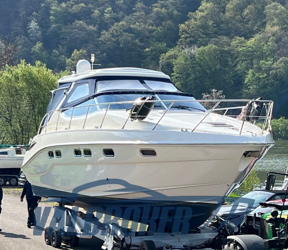 Sealine S 41 model year 2002 (13)