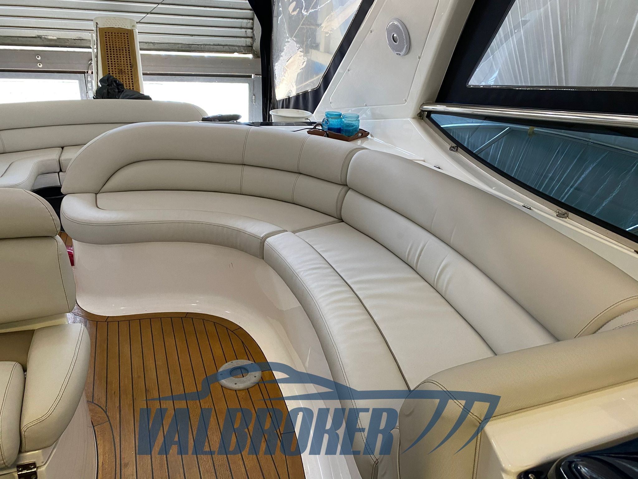 Sealine S 41 model year 2002 (10)