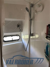 Sealine S 41 model year 2002 (24)