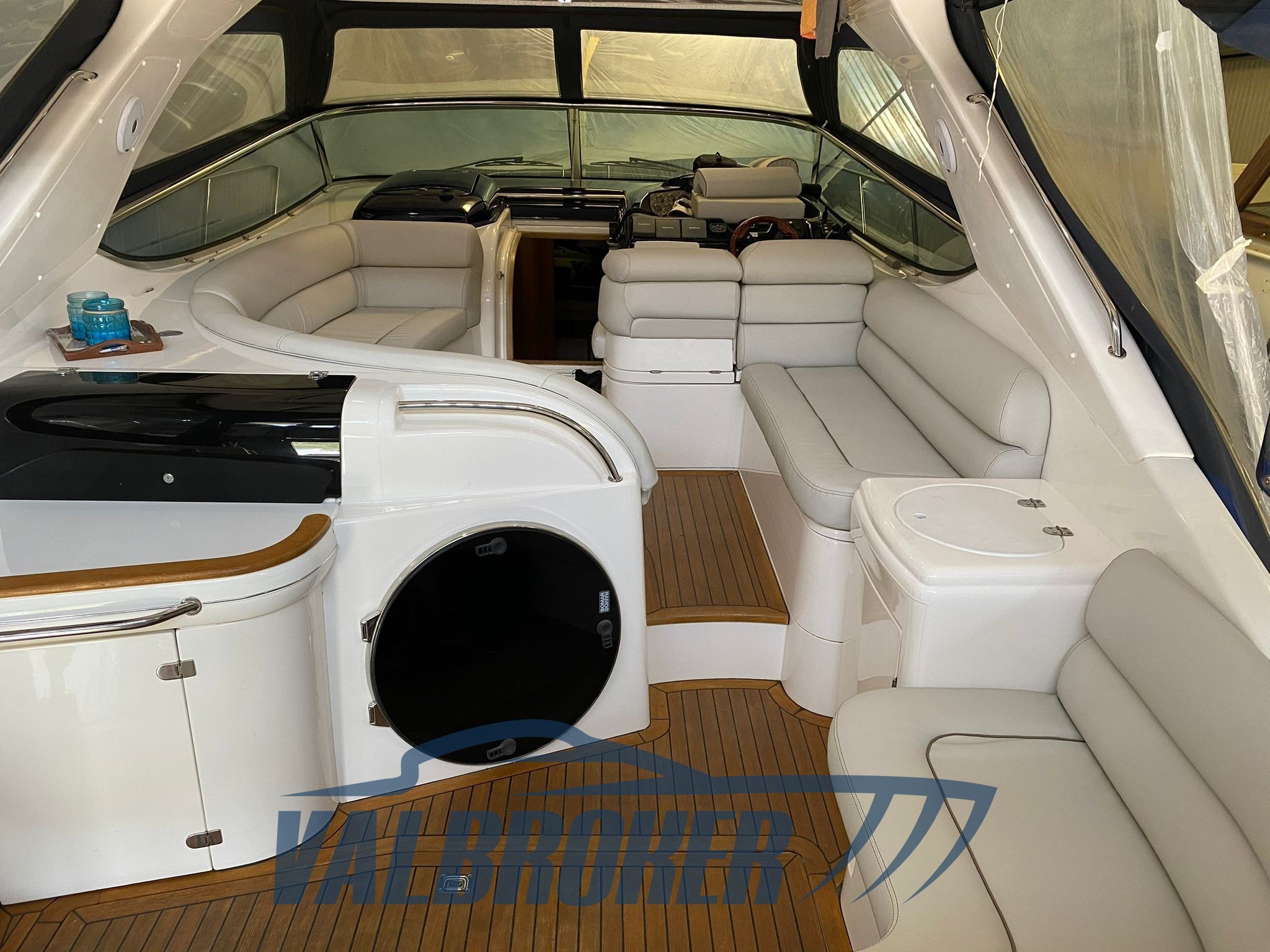Sealine S 41 model year 2002 (11)