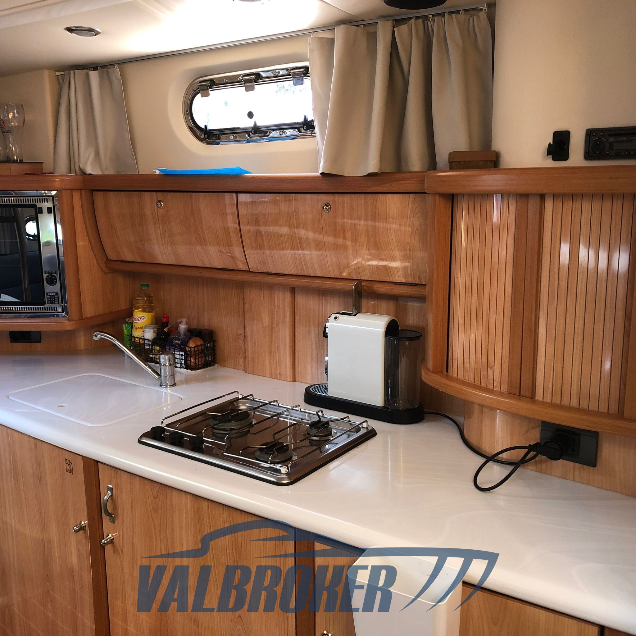 Sealine S 41 model year 2002 (22)