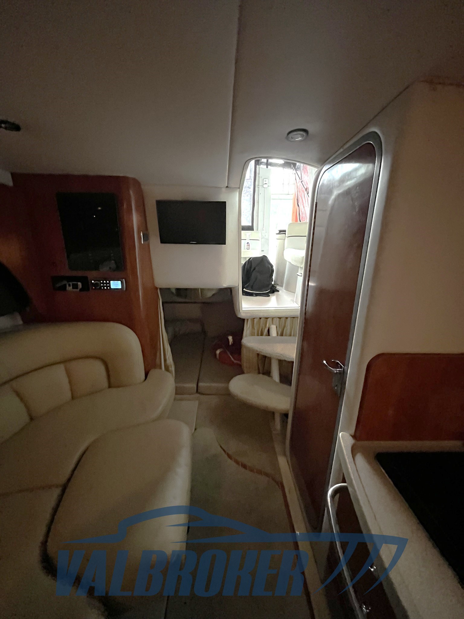 Four Winns 288 foto 2026 (27)