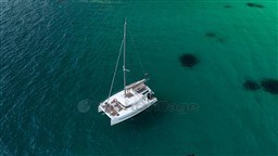 0790ni6e8w.jpg