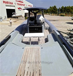 wvf5a0r27j.jpg