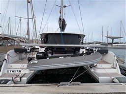srq44bvtl9.jpg