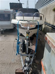 8dunua4f5j.jpg