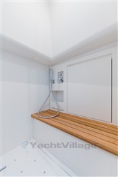 2_2-Bathroom.jpg