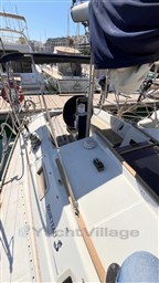imgi_59_1989-beneteau-oceanis-350-sail-9823472-20250602052425318-1_XLARGE.jpg