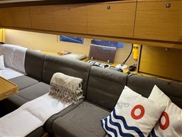 WhatsApp Image 2024-10-10 at 19.55.37 (7).jpeg