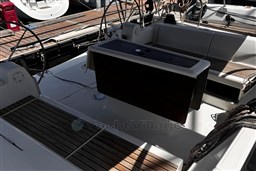 imgi_65_2015-dufour-410-grand-large-sail-5054616-20260703033821390-1.jpg