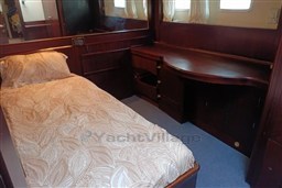 imgi_152_1991-cim-maxi-88-sail-9624456-20241128070410603-1_XLARGE.jpg