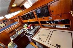 imgi_98_1989-oyster-53-deck-saloon-sail-10187702-20260519022549894-1.jpg