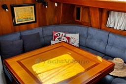 imgi_114_1989-oyster-53-deck-saloon-sail-10187702-20260519022608526-1.jpg