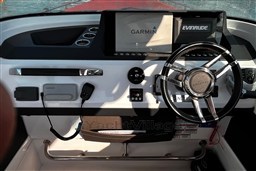 imgi_58_2020-axopar-28-t-top-power-10279955-20260810015205420-4.jpg
