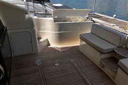 imgi_92_1998-ferretti-53-power-10241791-20260706043733998-1.jpg