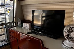 imgi_152_1998-ferretti-53-power-10241791-20260706043613600-4.jpg