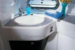 imgi_45_112322_0_070320091825_5.jpg
