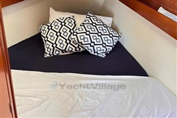 imgi_150_2004-dufour-40-sail-9815292-20250526093534403-1_XLARGE.jpg