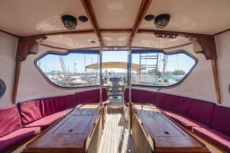 imgi_104_1983-cavalier-cavalier-92-sail-9579153-20241011030358983-1_XLARGE.jpg