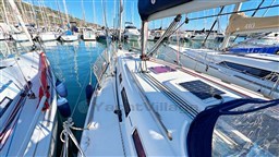 Dufour 40 Performance - 10