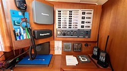 Dufour 40 Performance - 26