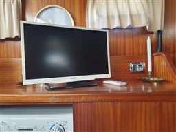9vpn2t9n6f.jpg