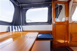 3c1b32k700.jpg
