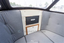 mjby8kb5hl.jpg