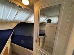 02ayvi29u7.jpg
