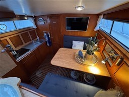 9j9s183e82.jpg
