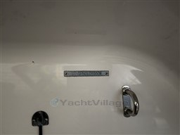 iz2tw7bz8n.jpg