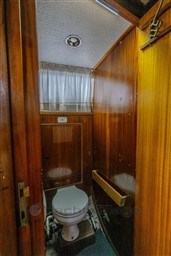 klb5qvj2c6.jpg