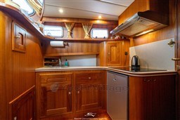 rjqwy57x19.jpg
