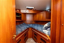 okj1az42x8.jpg