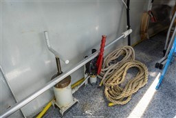 z582xay66r.jpg