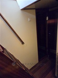 x9q896hj13.jpg