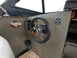 zwv2ni9k90.jpg