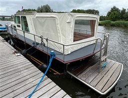 6af09z0kl6.jpg