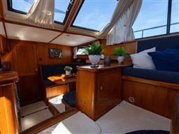 rvdnazw8c9.jpg