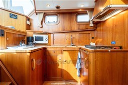 31j13vgsl8.jpg