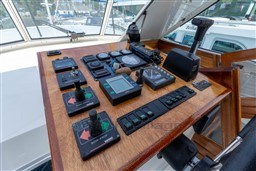 jcnlbc9xs1.jpg