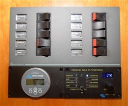 qyf8dcqhzs.jpg