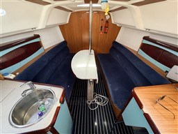 cozv5a436n.jpg