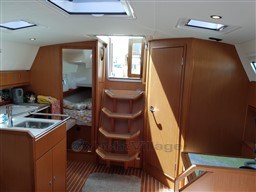 bzt1sxu8cq.jpg