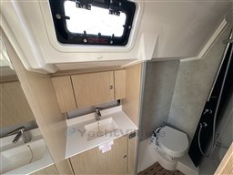 v6d404j8js.jpg
