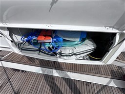 37nlsb6pfv.jpg